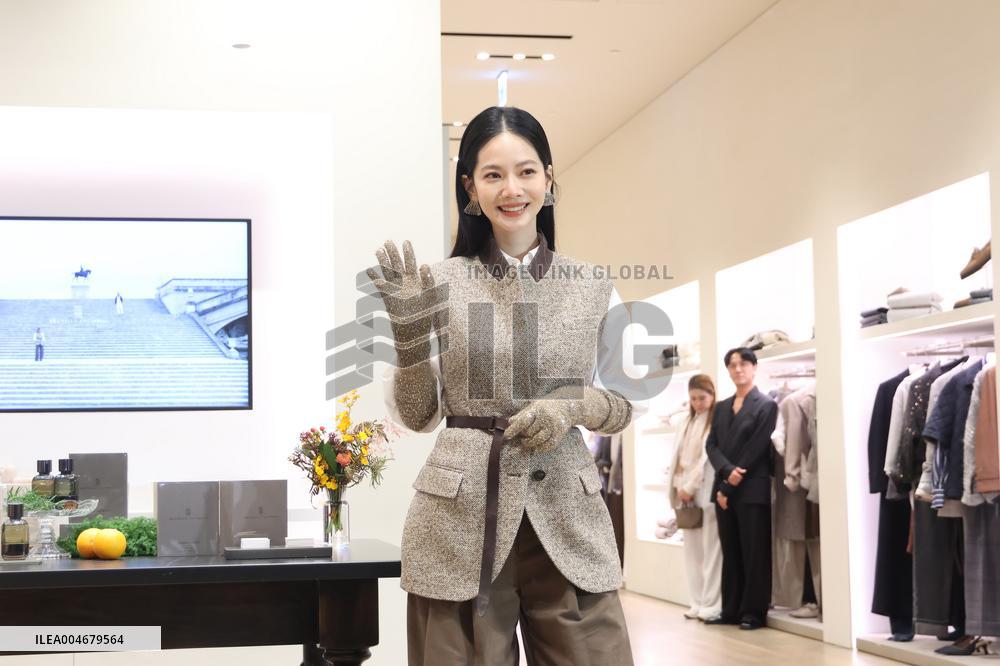 Taiwanese Actress Joanne