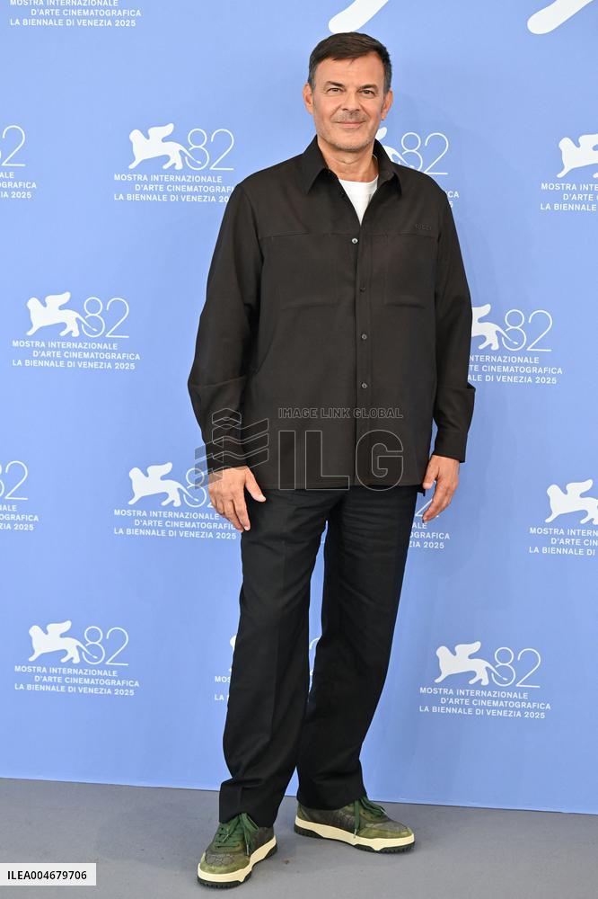 Venice L Etranger Photocall AM