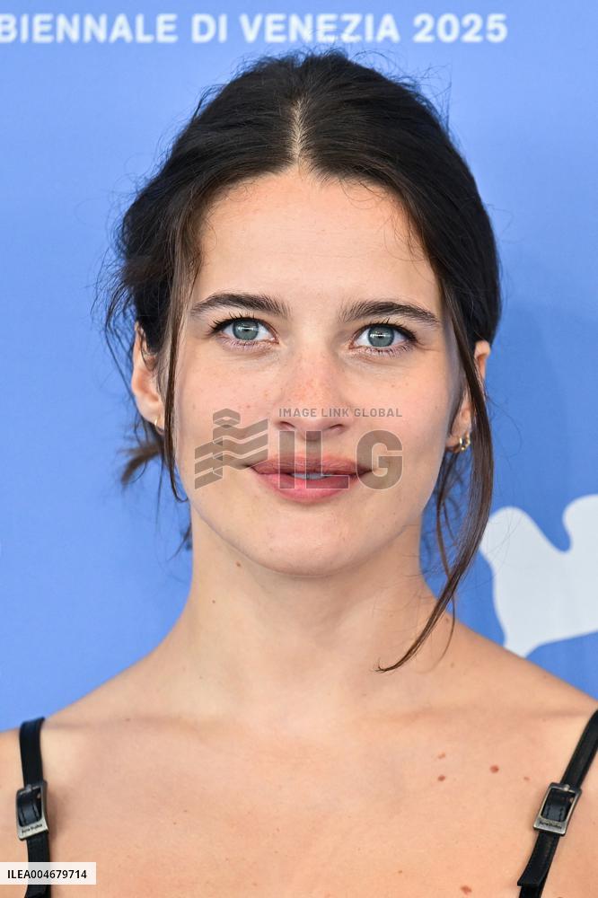 Venice L Etranger Photocall AM