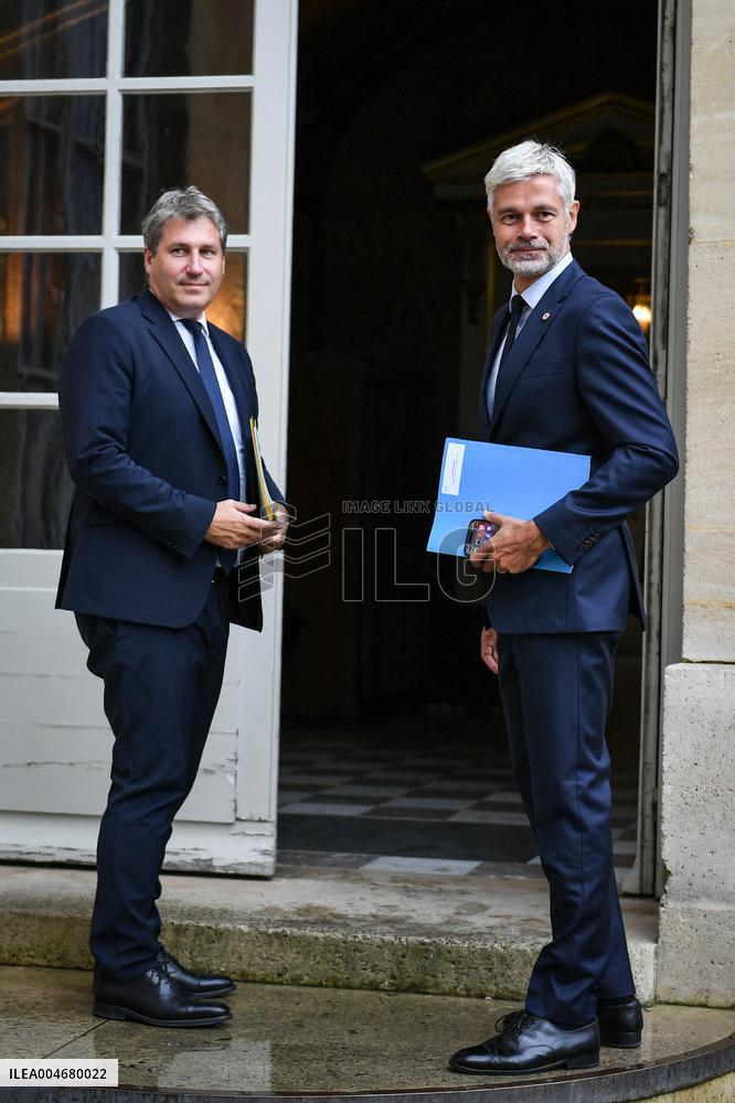 French PM Francois Bayrou meets Les Republicains leaders in Paris FA