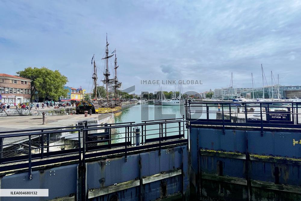 Illustration - Port of La Rochelle