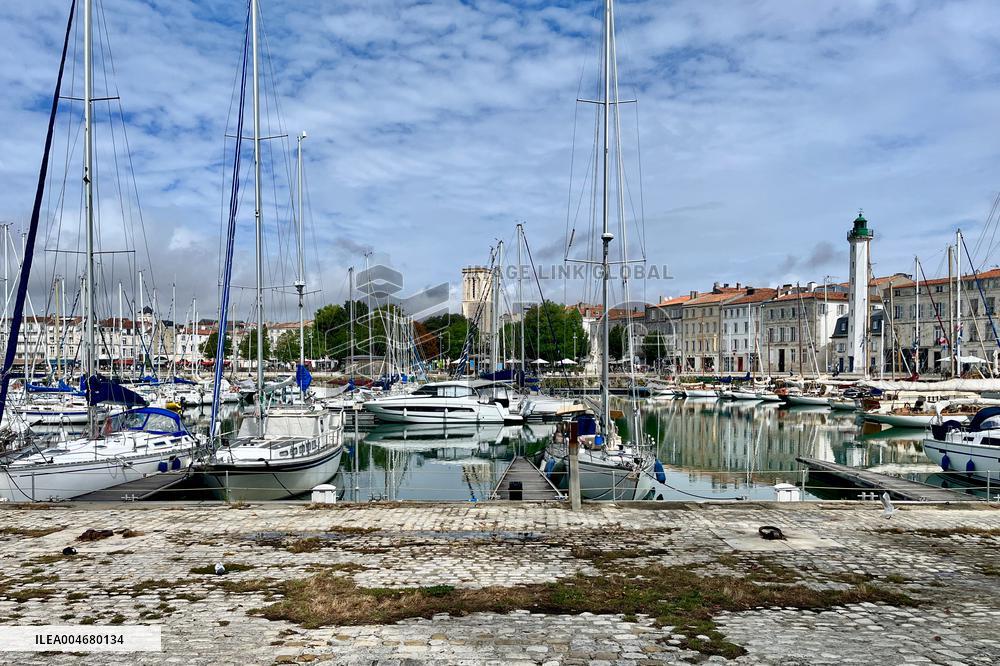 Illustration - Port of La Rochelle