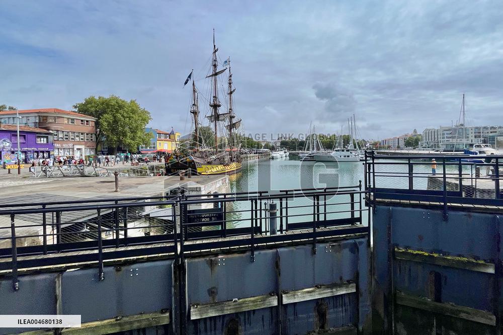 Illustration - Port of La Rochelle