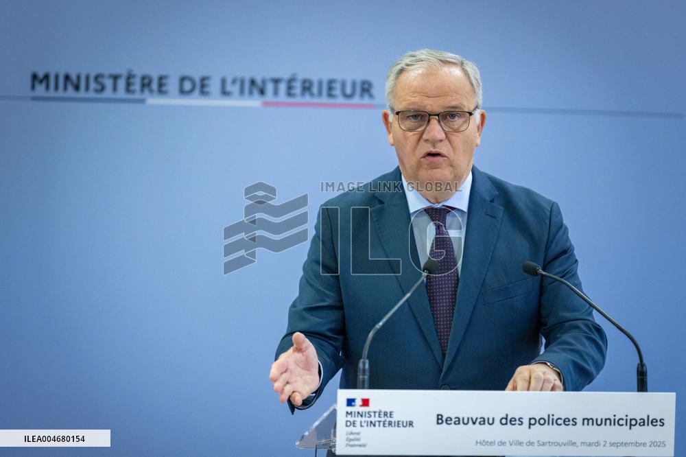 Bruno Retailleau Visit To Focused on Municipal Police - Sartrouville