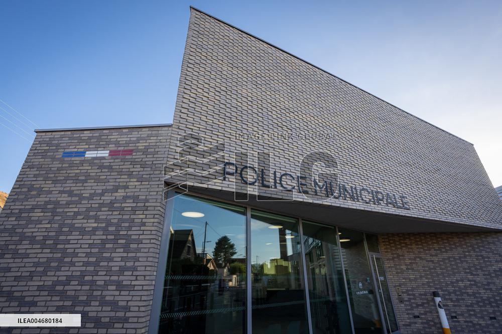 Illustration - Municipal Police Forces