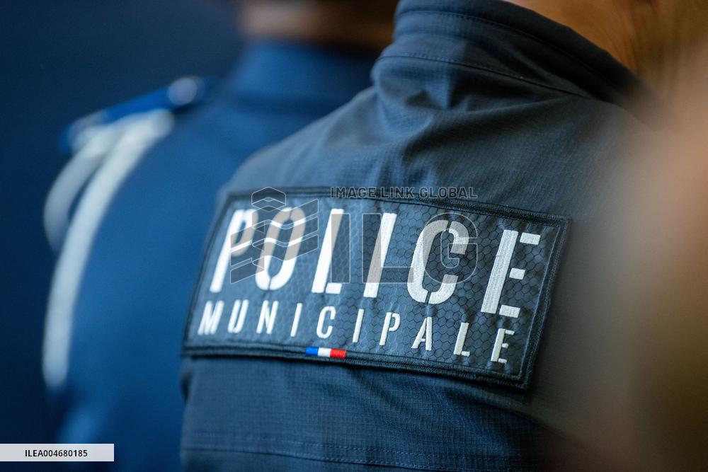 Illustration - Municipal Police Forces