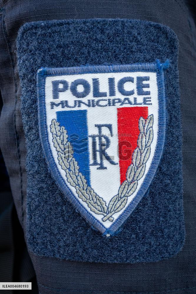 Illustration - Municipal Police Forces