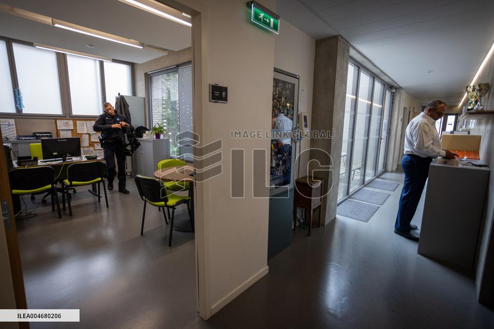 Illustration - Municipal Police Forces