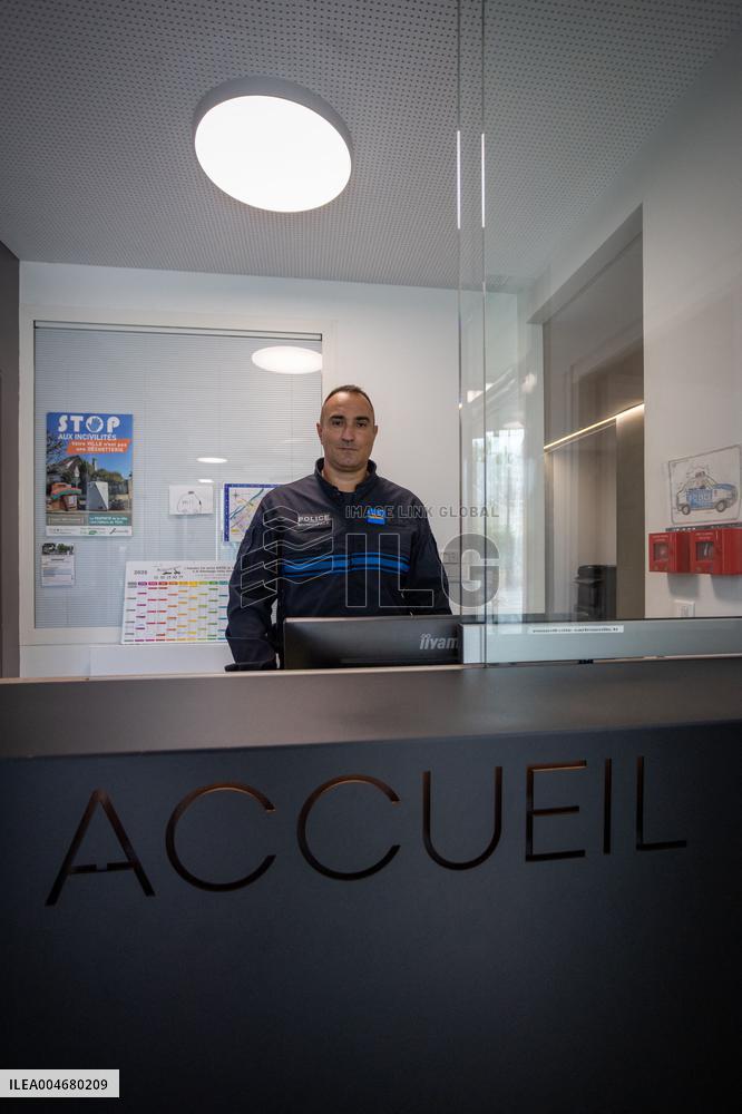 Illustration - Municipal Police Forces