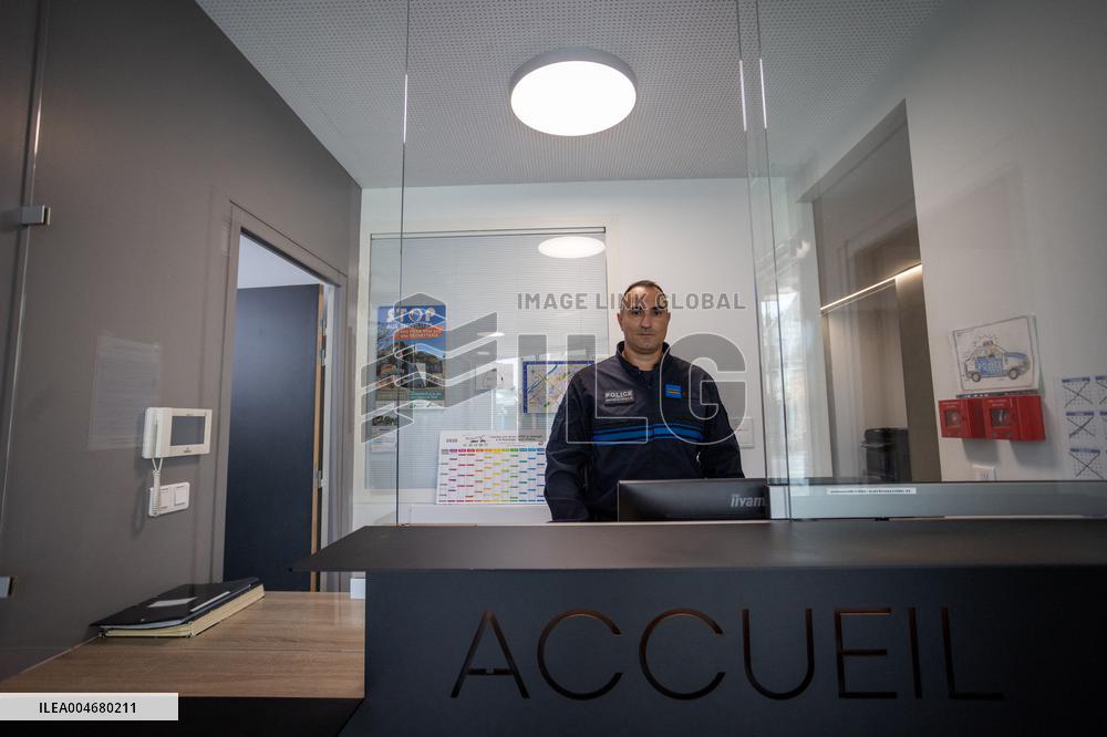 Illustration - Municipal Police Forces