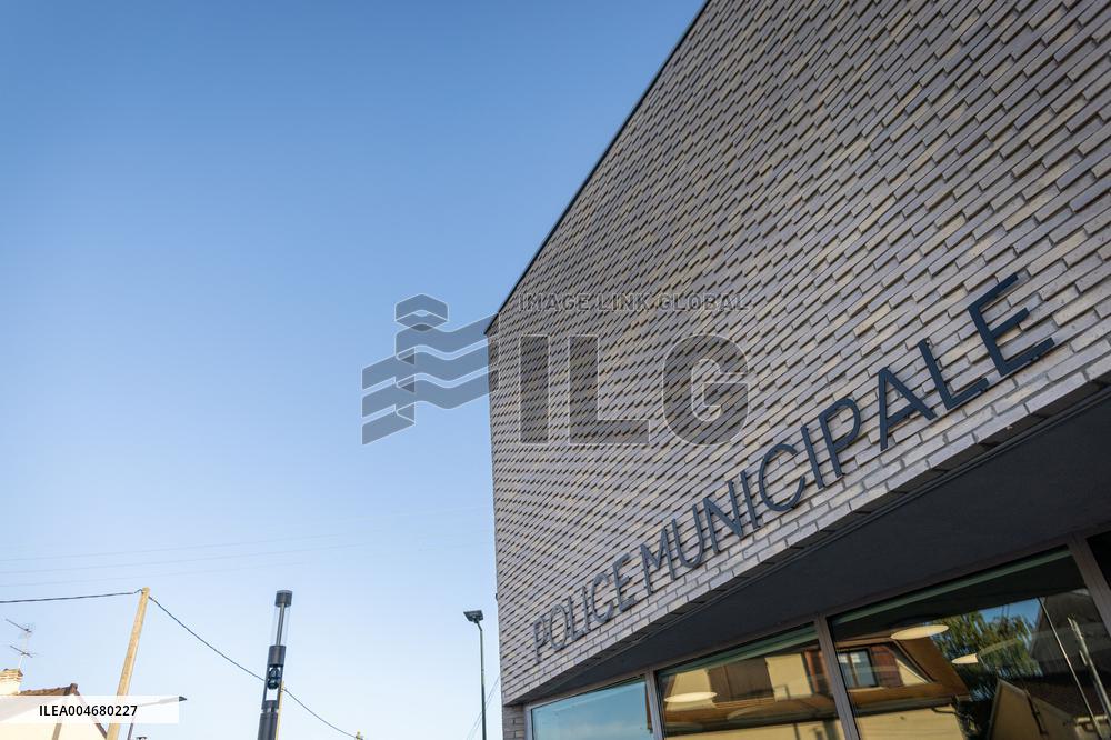 Illustration - Municipal Police Forces