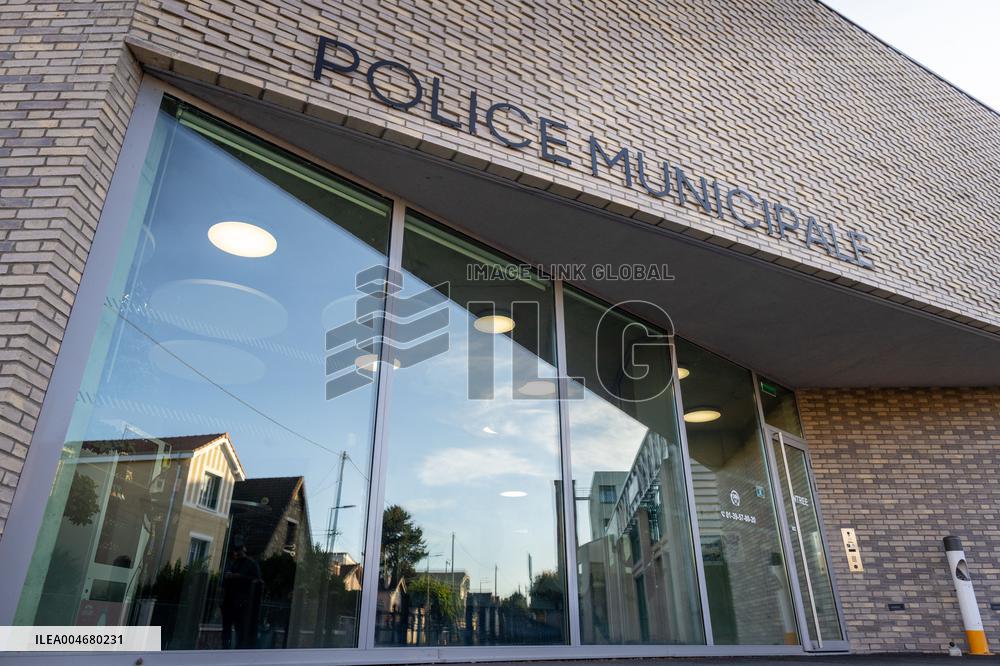 Illustration - Municipal Police Forces