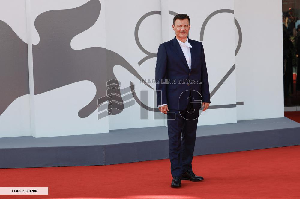 Venice - Red carpet film L’ETRANGER MP