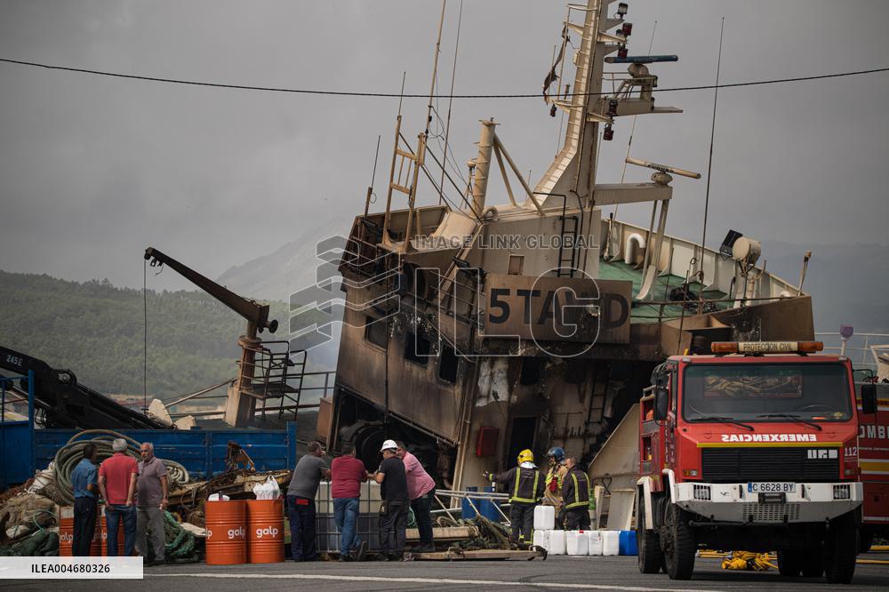A Ship Continues To Burn In The Port Of Ribeira - Spain