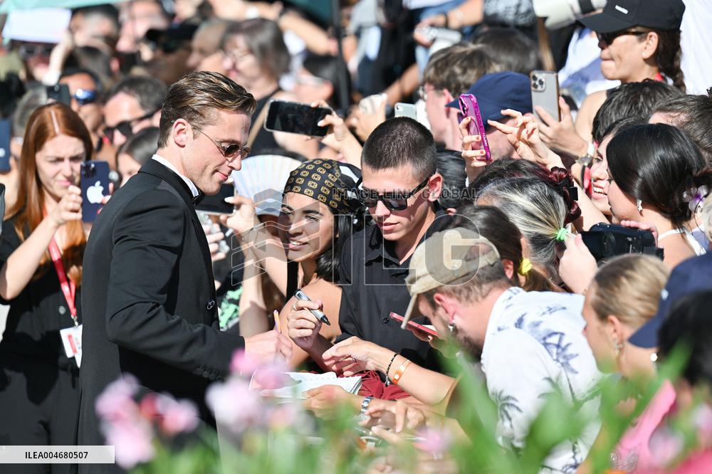 Venice L Etranger Premiere AM