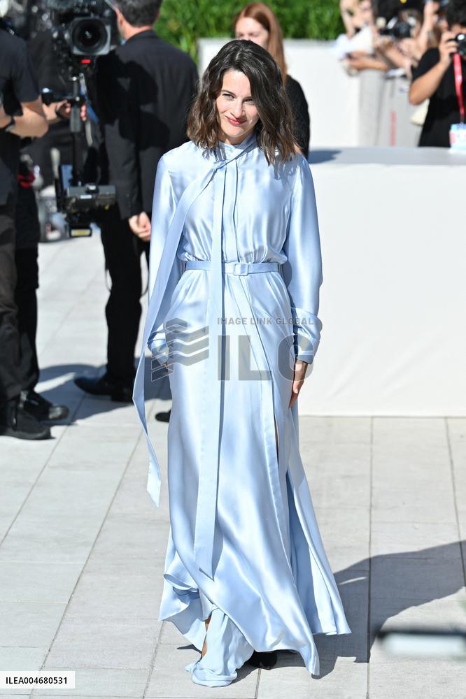 Venice L Etranger Premiere AM