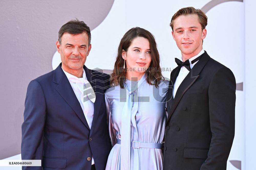 Venice L Etranger Premiere AM