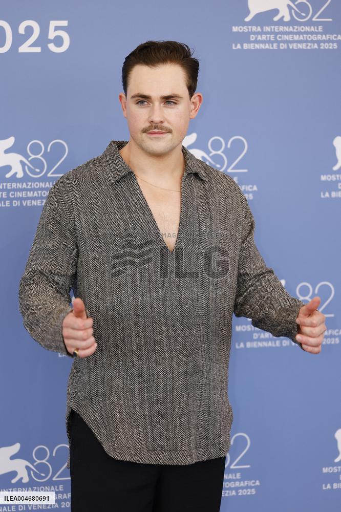 Venice - Photocall film DEAD MAN’S WIRE MP