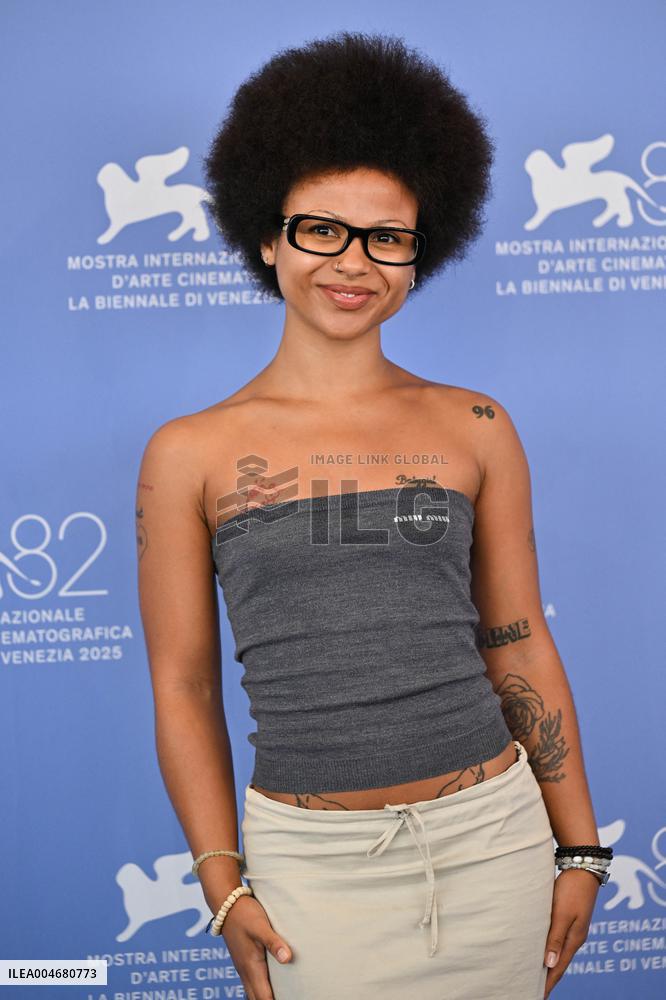 Venice Dead Man s Wire Photocall AM