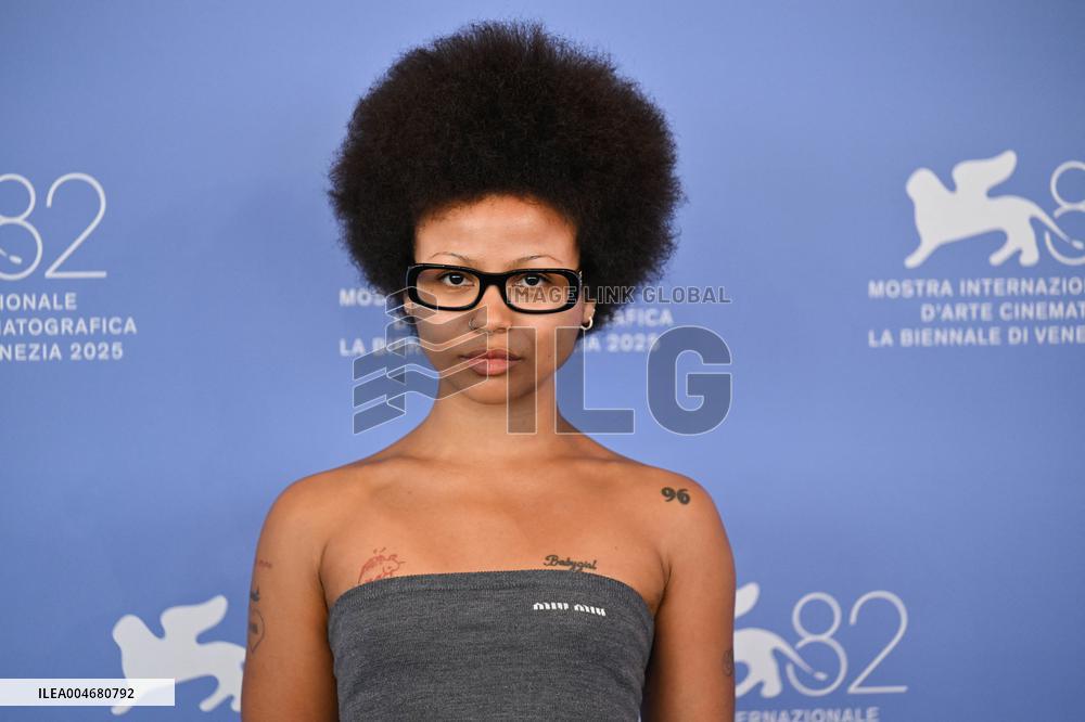 Venice Dead Man s Wire Photocall AM