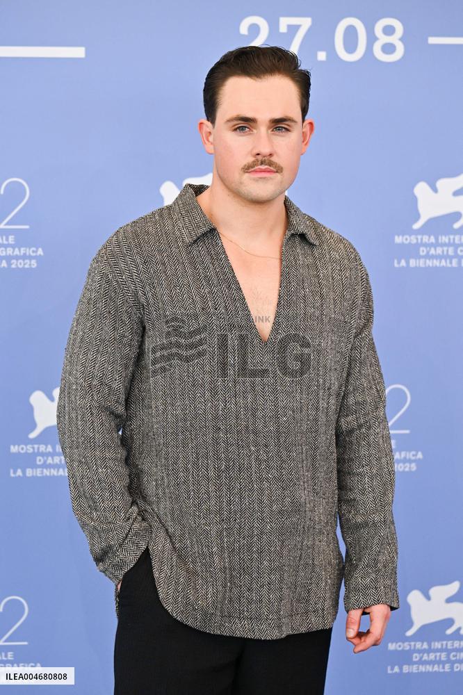 Venice Dead Man s Wire Photocall AM