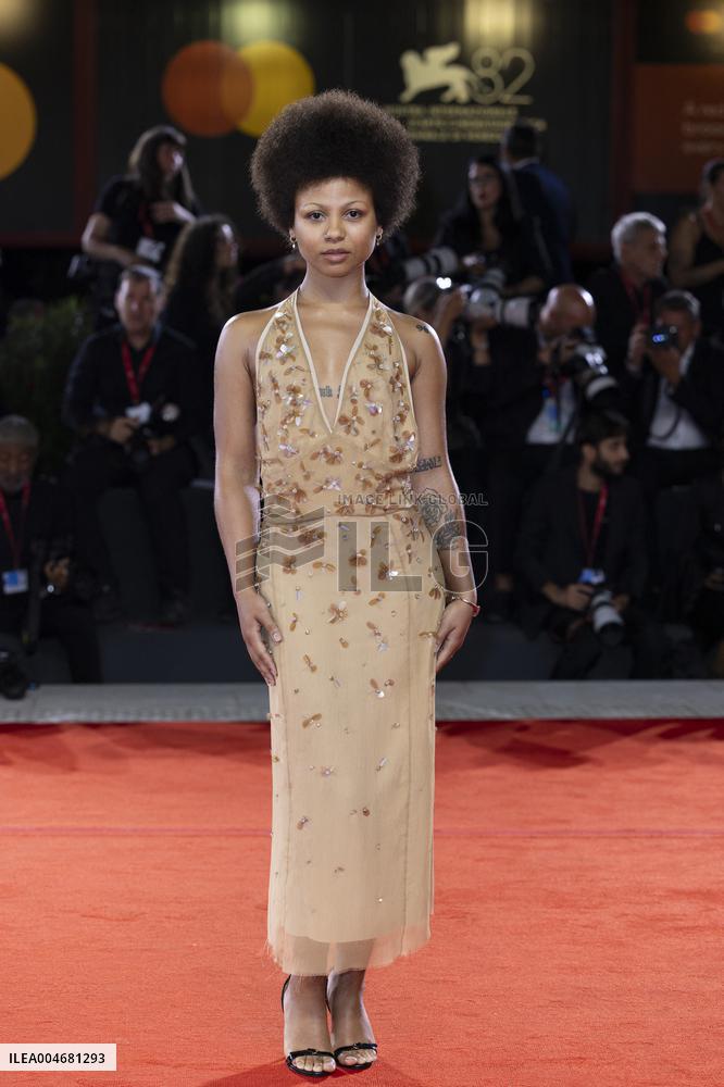 Venice - Red carpet film Dead Man’s wire MP