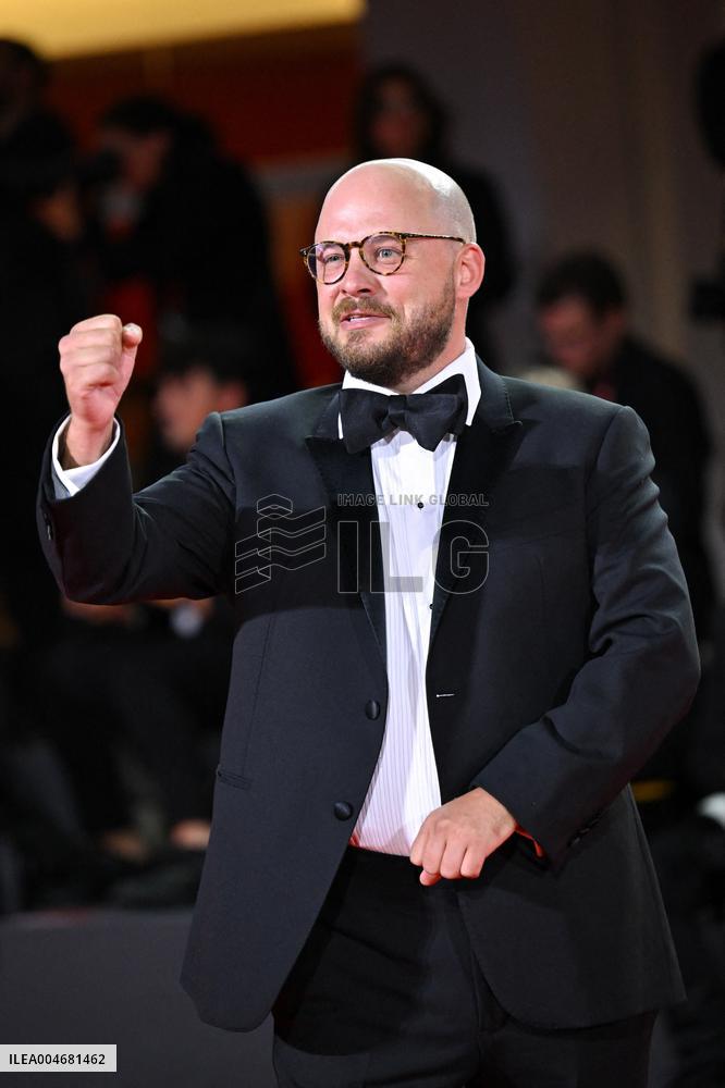 Venice Dead Man s Wire Photocall AM