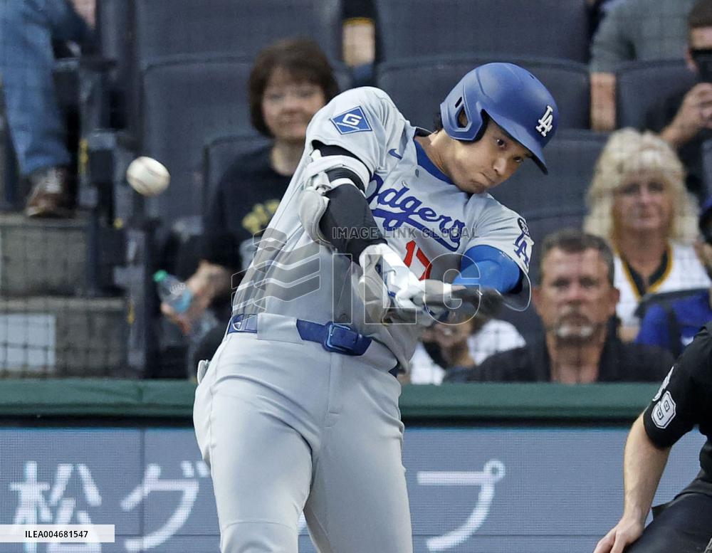 Baseball: Dodgers vs. Pirates