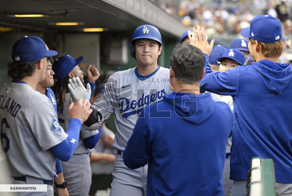 Baseball: Dodgers vs. Pirates