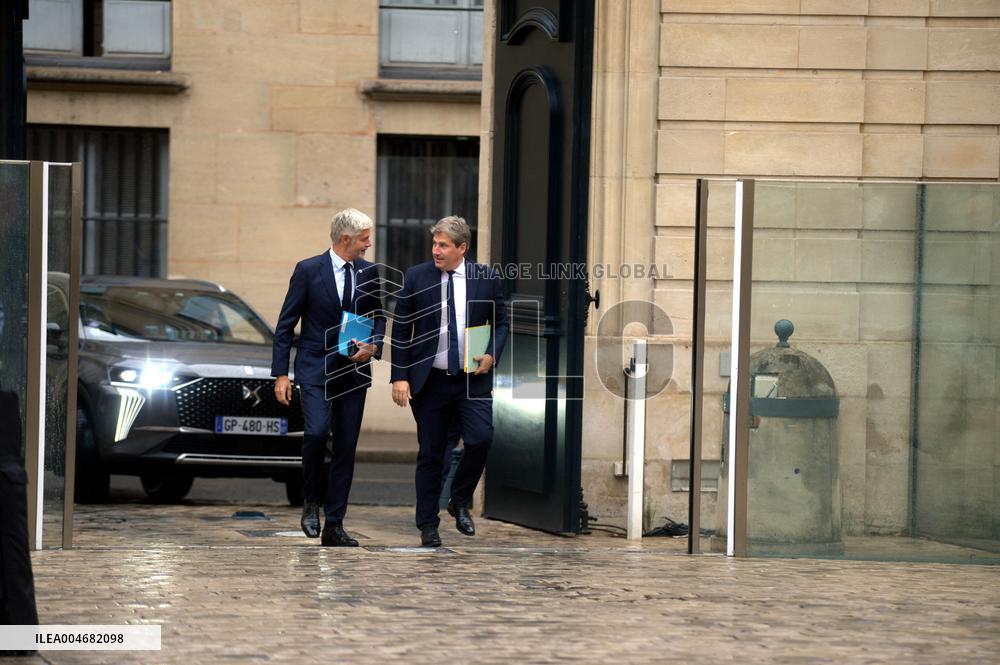 French PM Francois Bayrou Meets Les Republicains Leaders in Paris