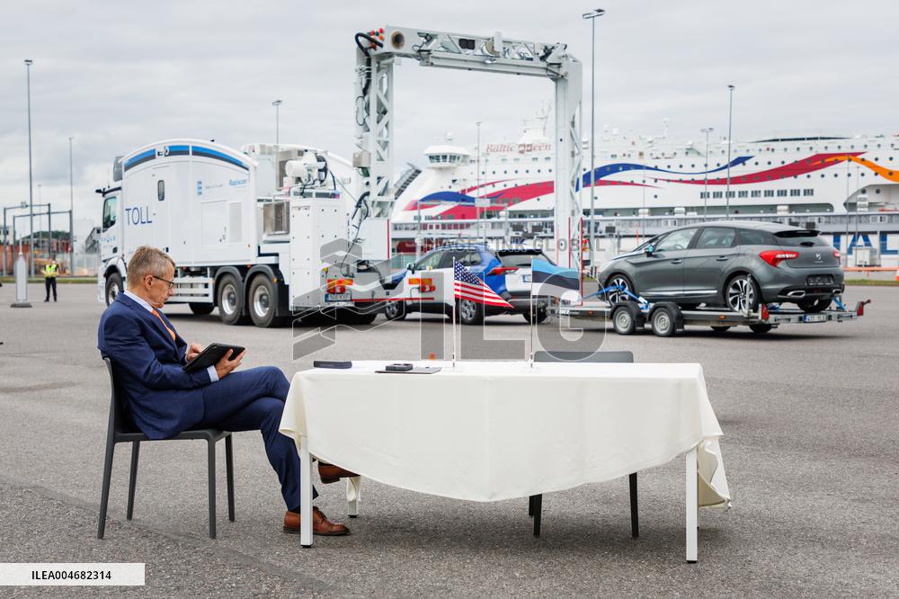 The mobile X-ray system for the Estonian Tax and Customs Board