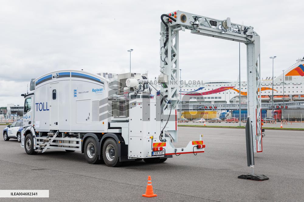 The mobile X-ray system for the Estonian Tax and Customs Board