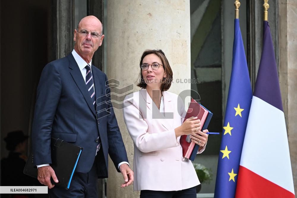 Council of Ministers at the Elysee Palace FA