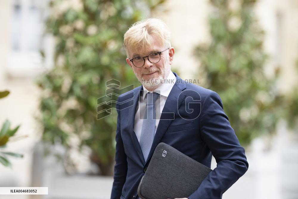 Marc Fesneau Addresses Media After A Meeting With PM - Paris