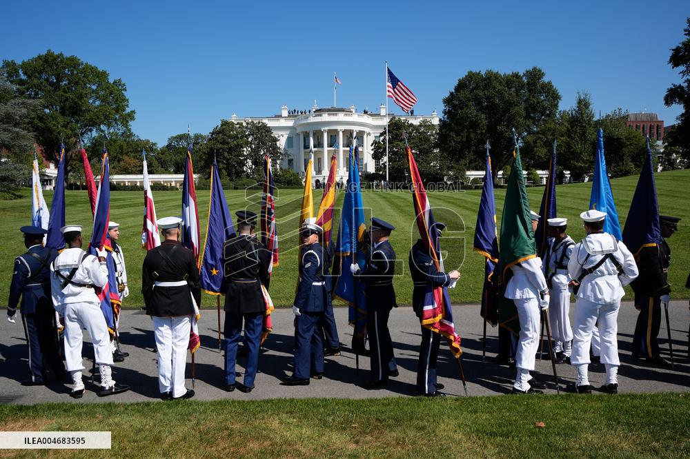 Trump greets President Karol Nawrocki of Poland on the South Portico of the White House