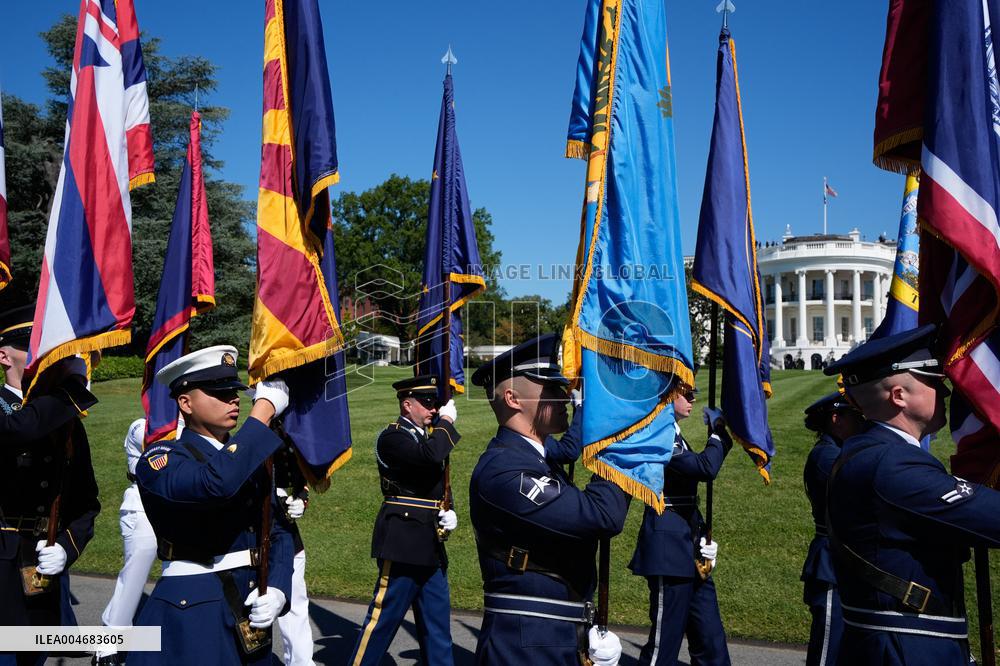Trump greets President Karol Nawrocki of Poland on the South Portico of the White House