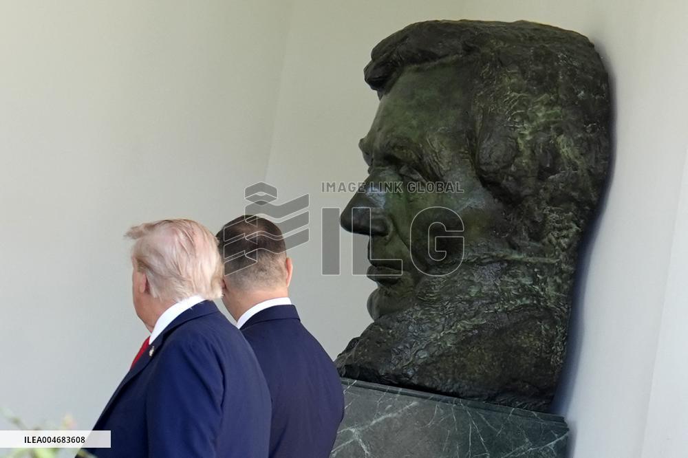 Donald Trump greets Karol Nawrocki - Washington