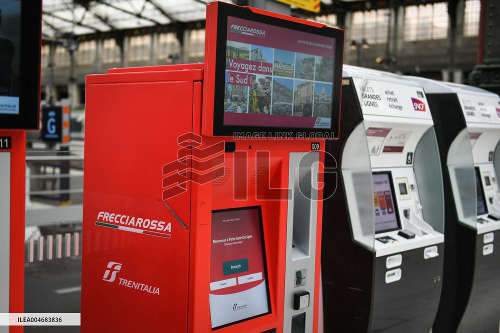 Trenitalia railway line in Paris FA
