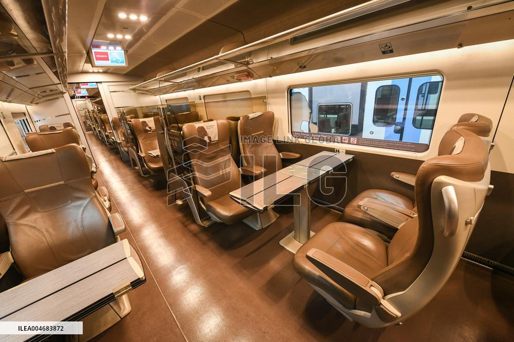 Trenitalia railway line in Paris FA