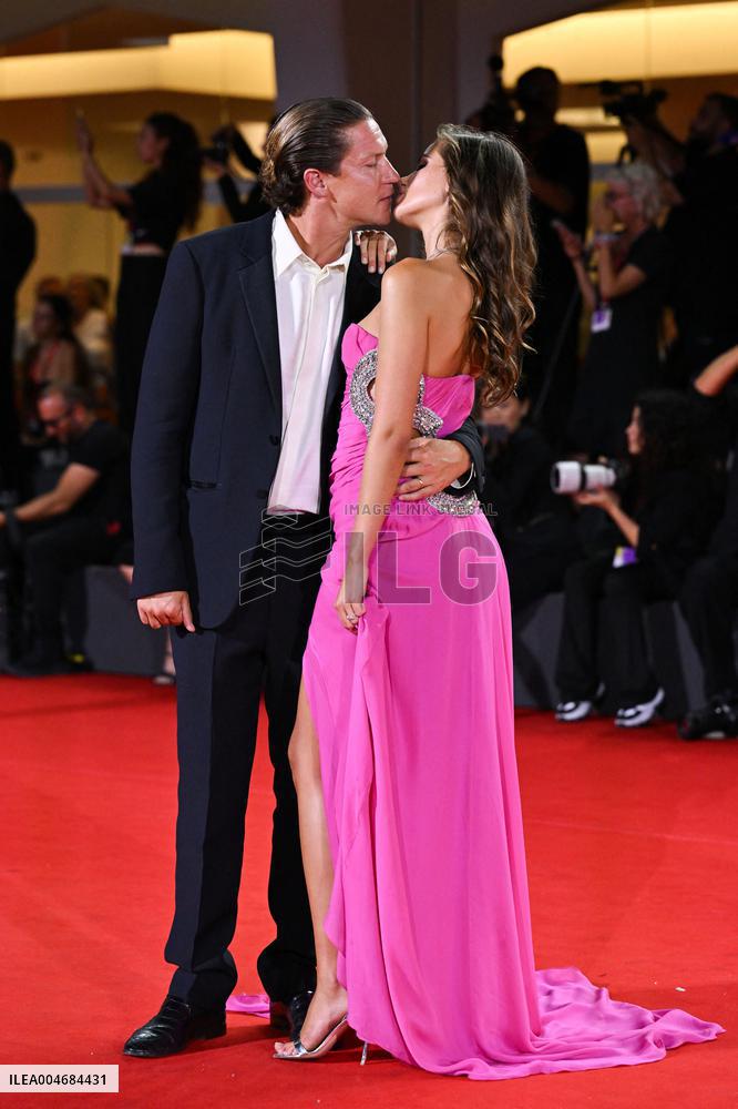 Venice In The Hand of Dante Premiere AM