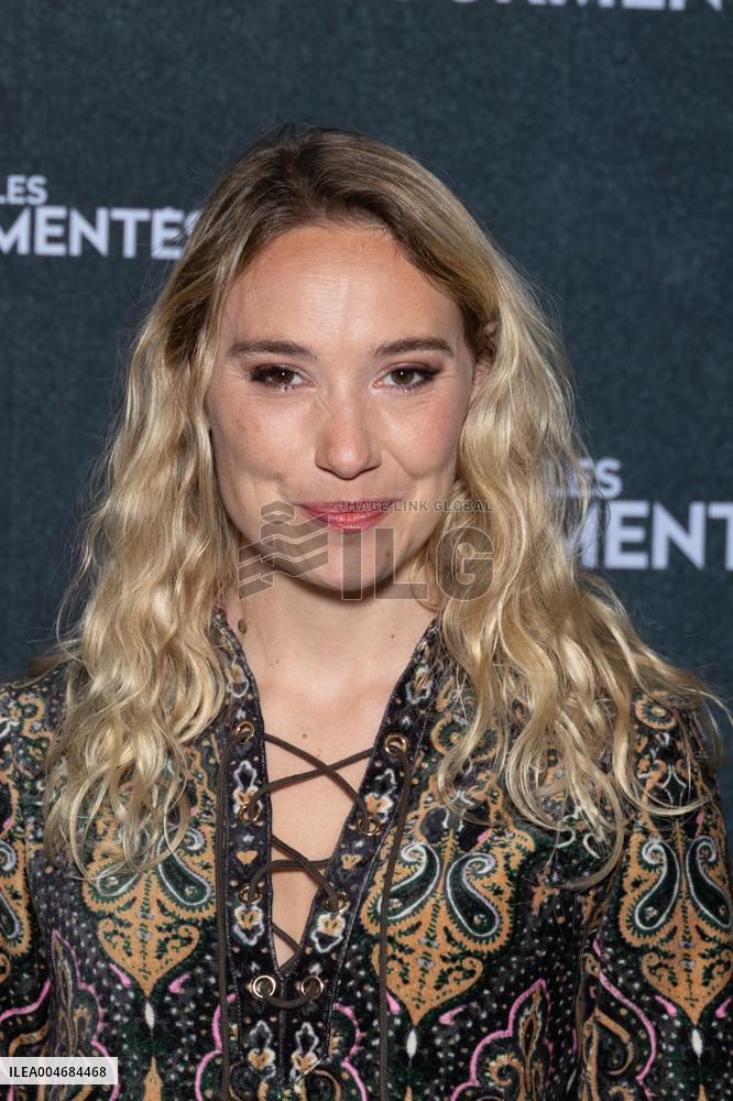 Les Tourmentes Paris Film Premiere