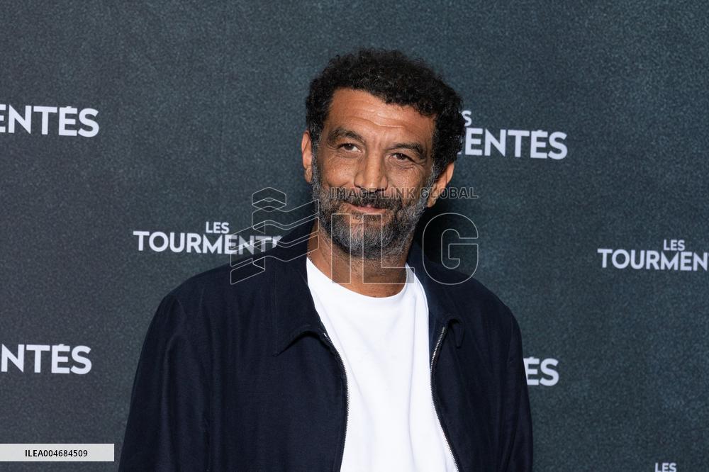 Les Tourmentes Paris Film Premiere