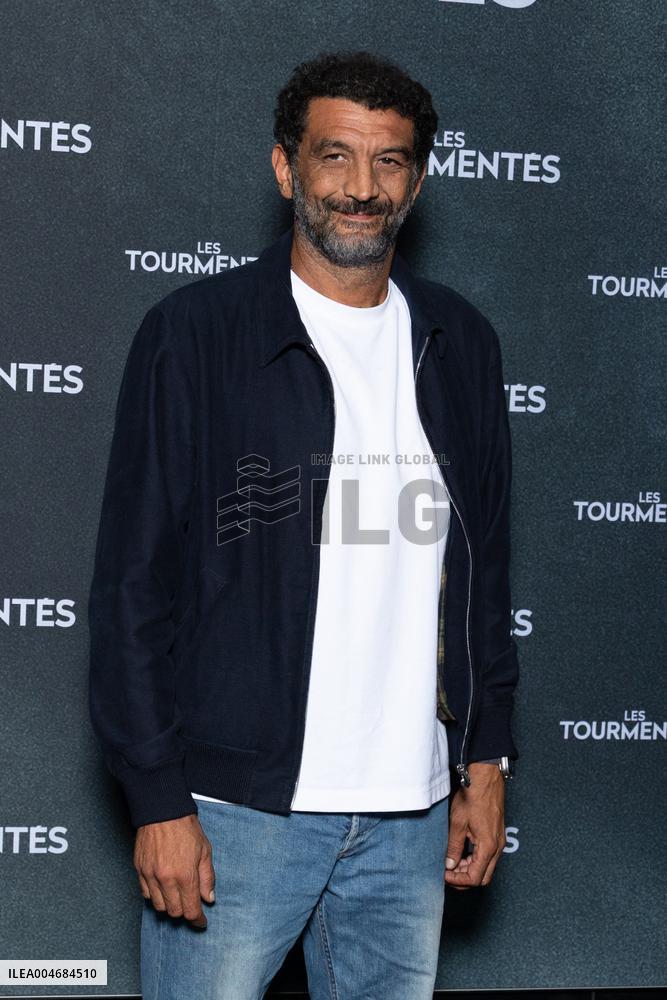 Les Tourmentes Paris Film Premiere