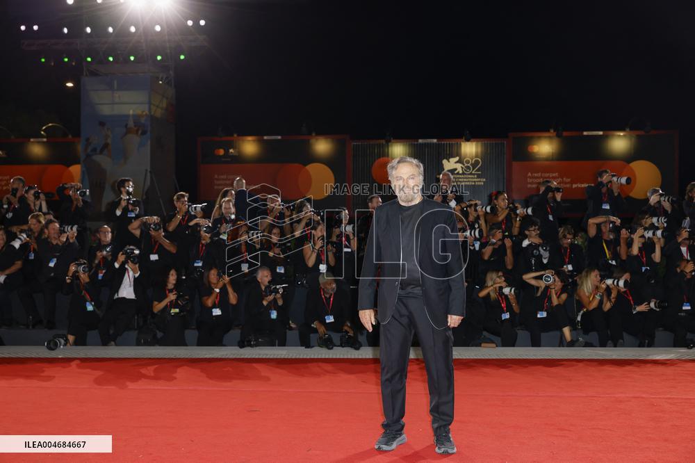 Venice - Red carpetl Cartier Glory To The Filmmaker Award 2025 and the "In the Hand of Dante" MP