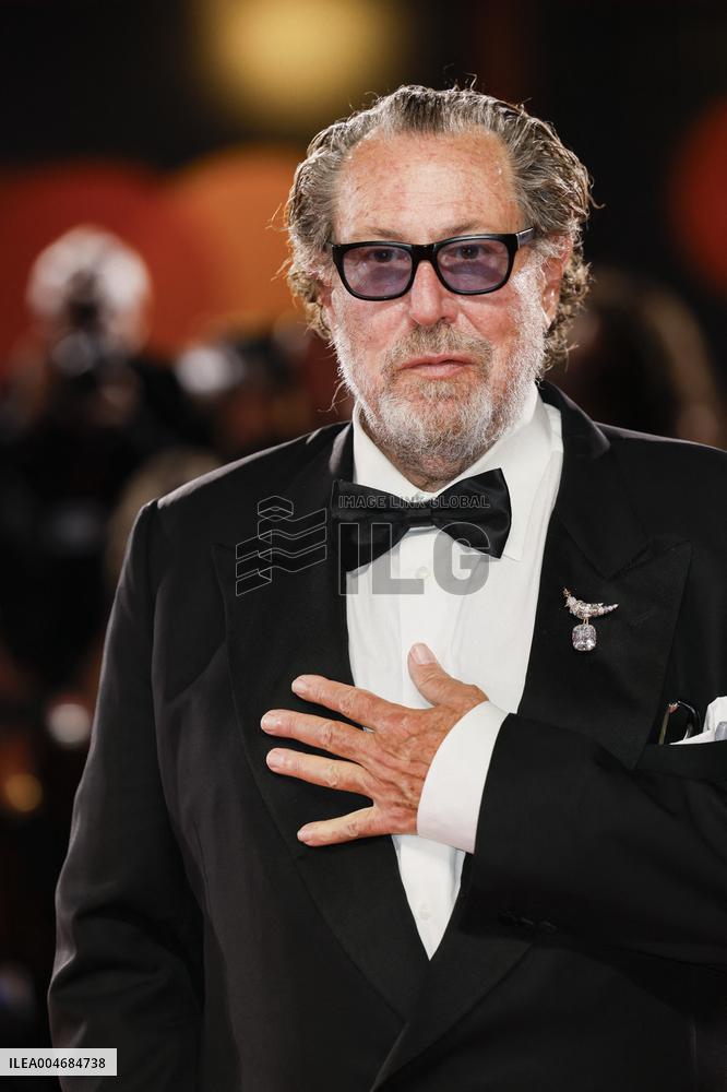 Venice - Red carpetl Cartier Glory To The Filmmaker Award 2025 and the "In the Hand of Dante" MP