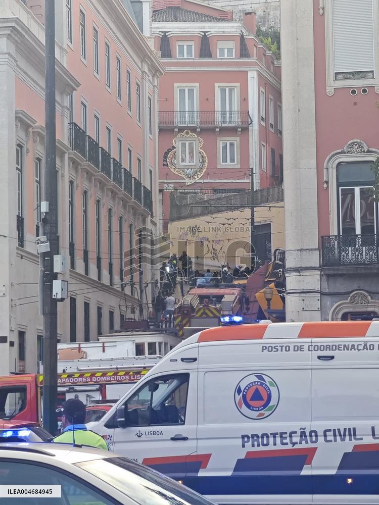 Lisbon Gloria Funicular Derailment Kills 15, Injures 18