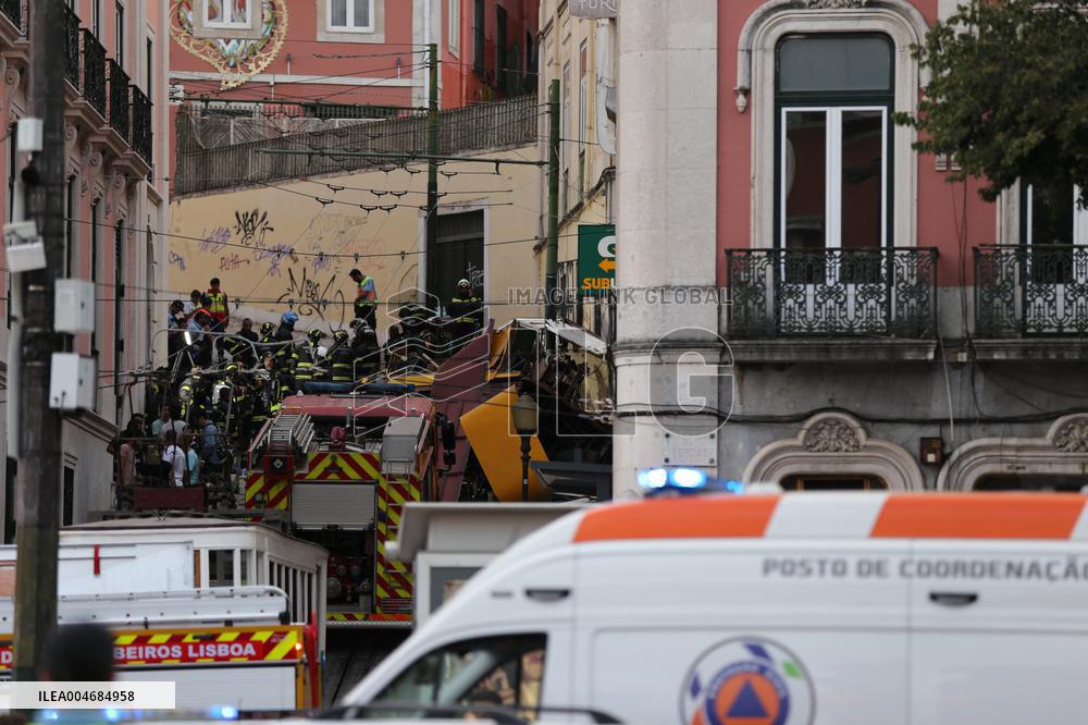 Lisbon Gloria Funicular Derailment Kills 15, Injures 18