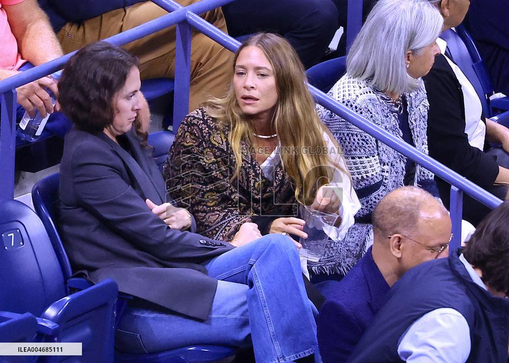 US Open - Mary Kate Olsen In The Stands