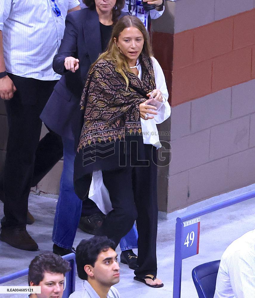 US Open - Mary Kate Olsen In The Stands
