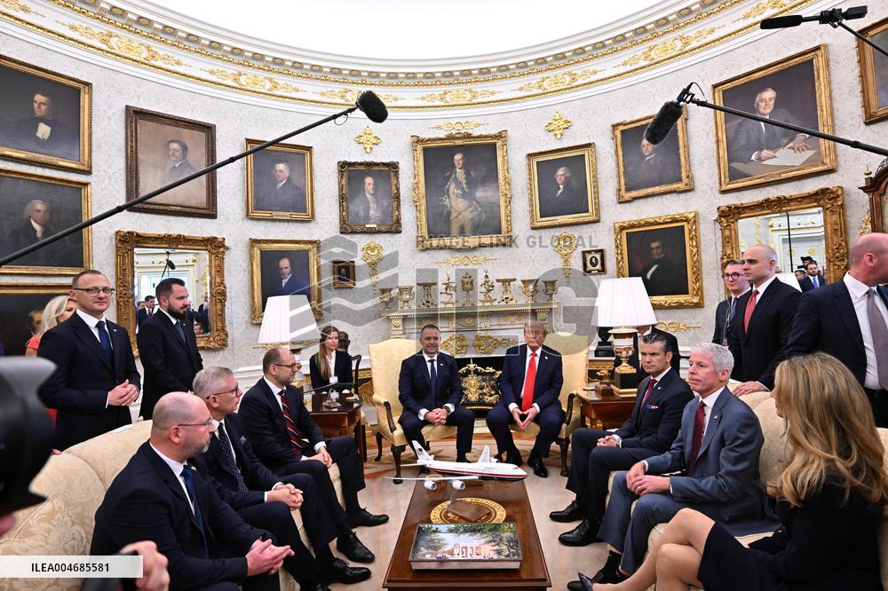 Trump and President Nawrocki of Poland Bilateral Meeting - Washington